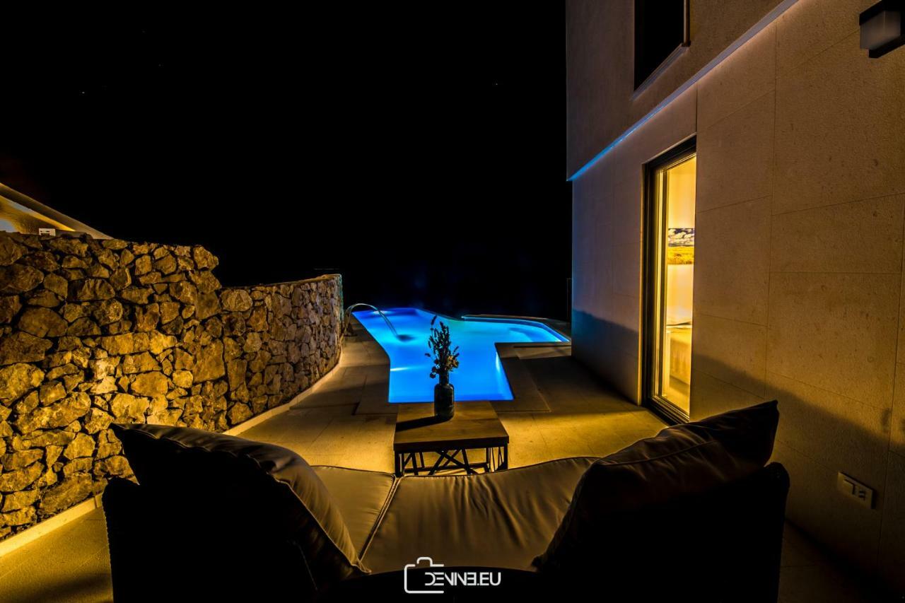 villa Madomi Kustići Esterno foto
